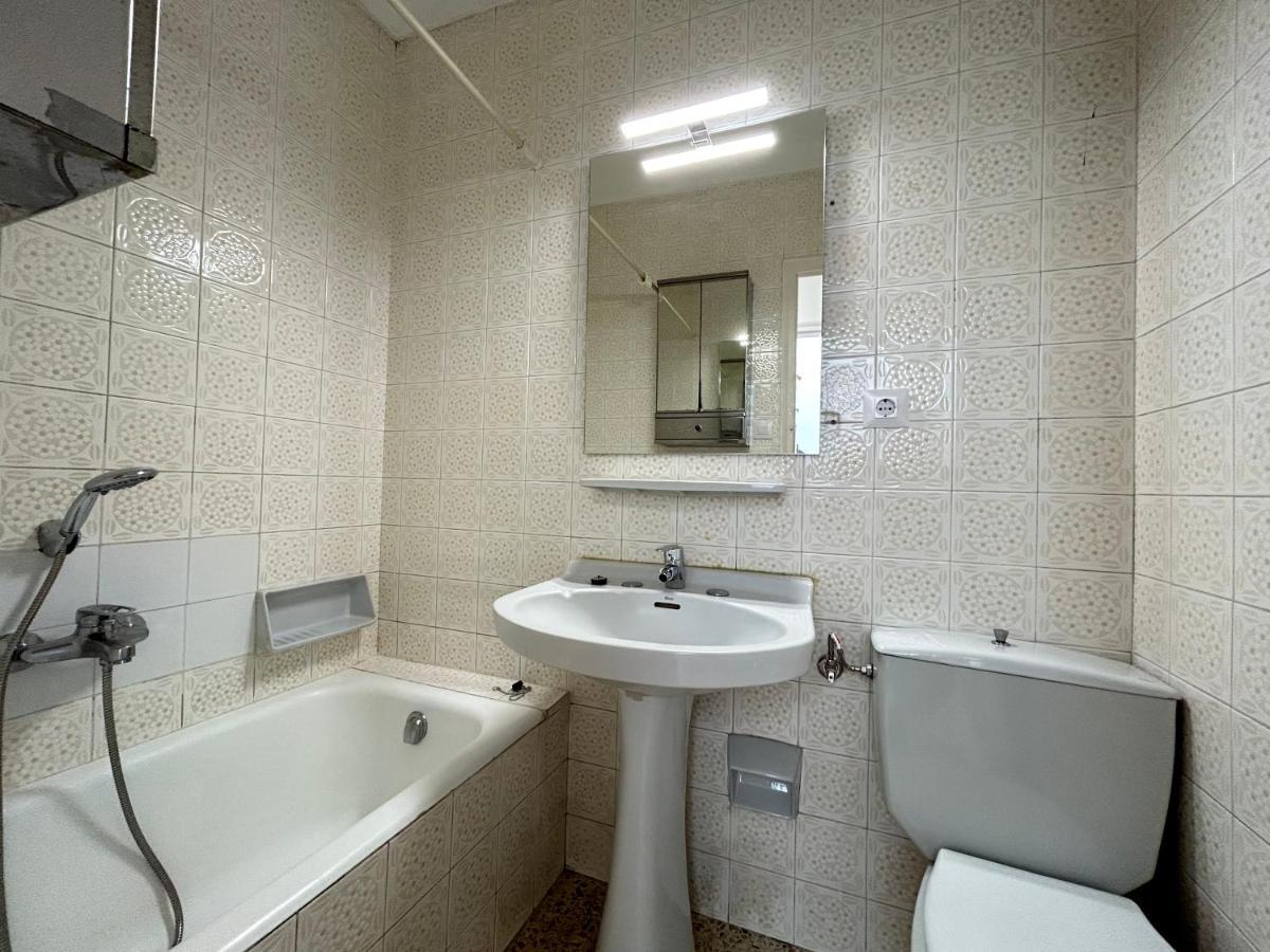 Apartamentos Playa La Perola Roses Kültér fotó